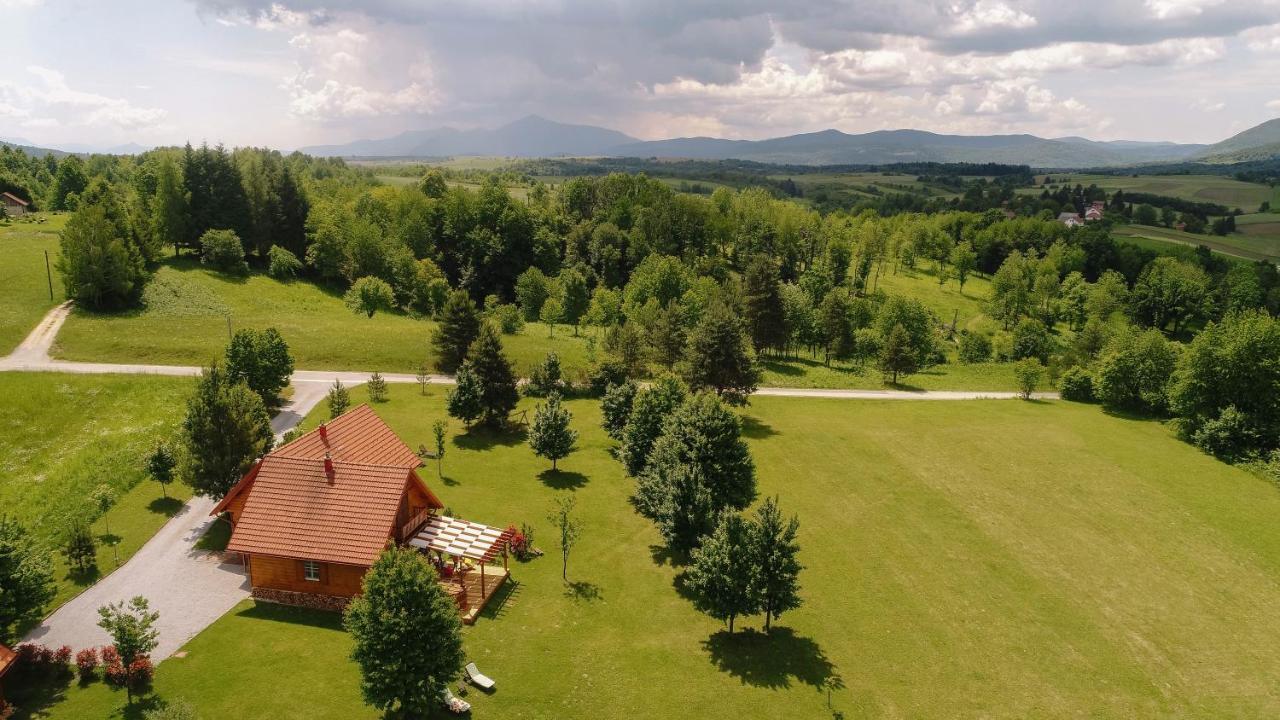 Holiday Homes Vita Natura Rakovica Exterior foto