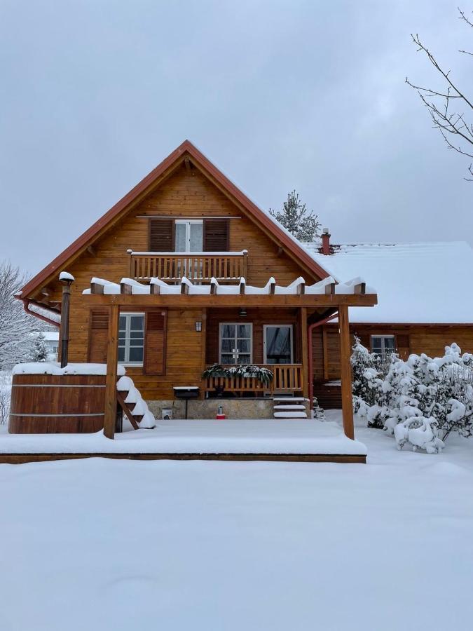 Holiday Homes Vita Natura Rakovica Exterior foto